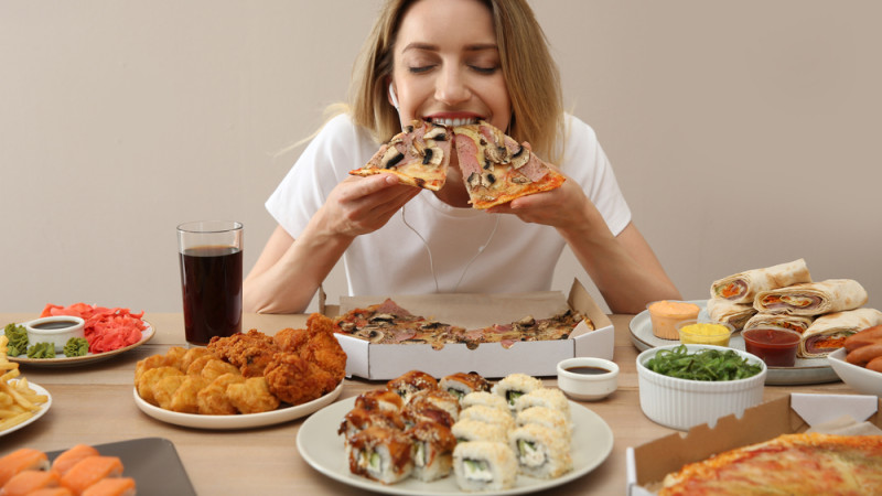 Je mange beaucoup, que faire ?