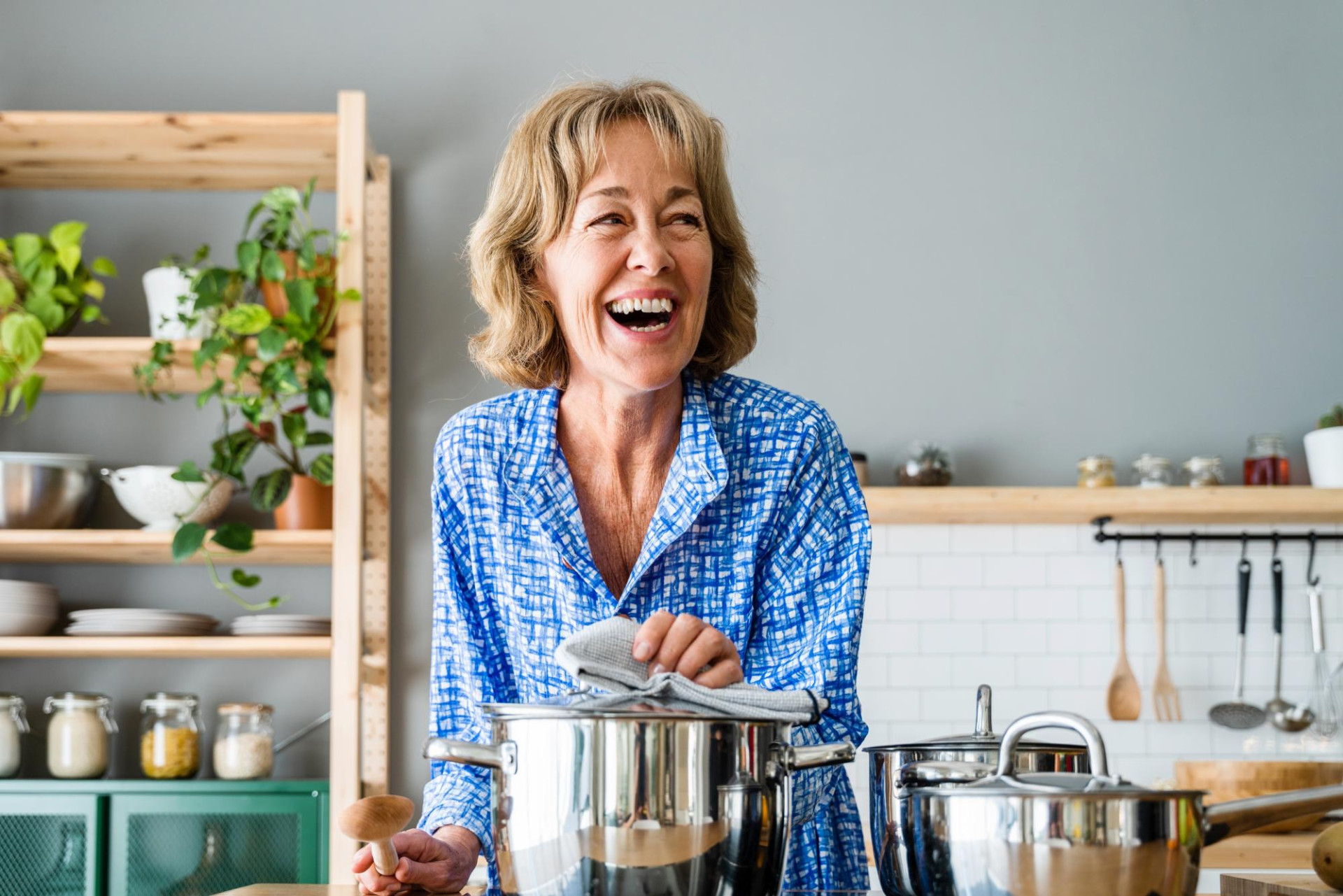 Les aliments à éviter après 50 ans : guide pour une alimentation saine