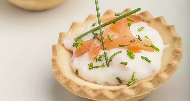 10 recettes apéritives au saumon pour épater vos invités