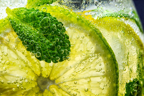 Découvrez la boisson zéro calorie qui va révolutionner votre été !