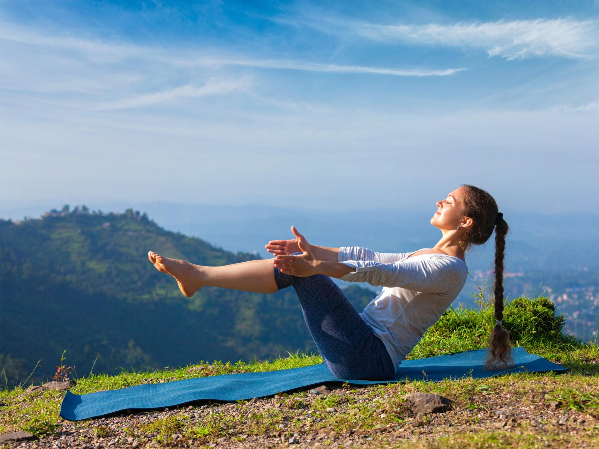 5 postures de yoga pour avoir un ventre plat