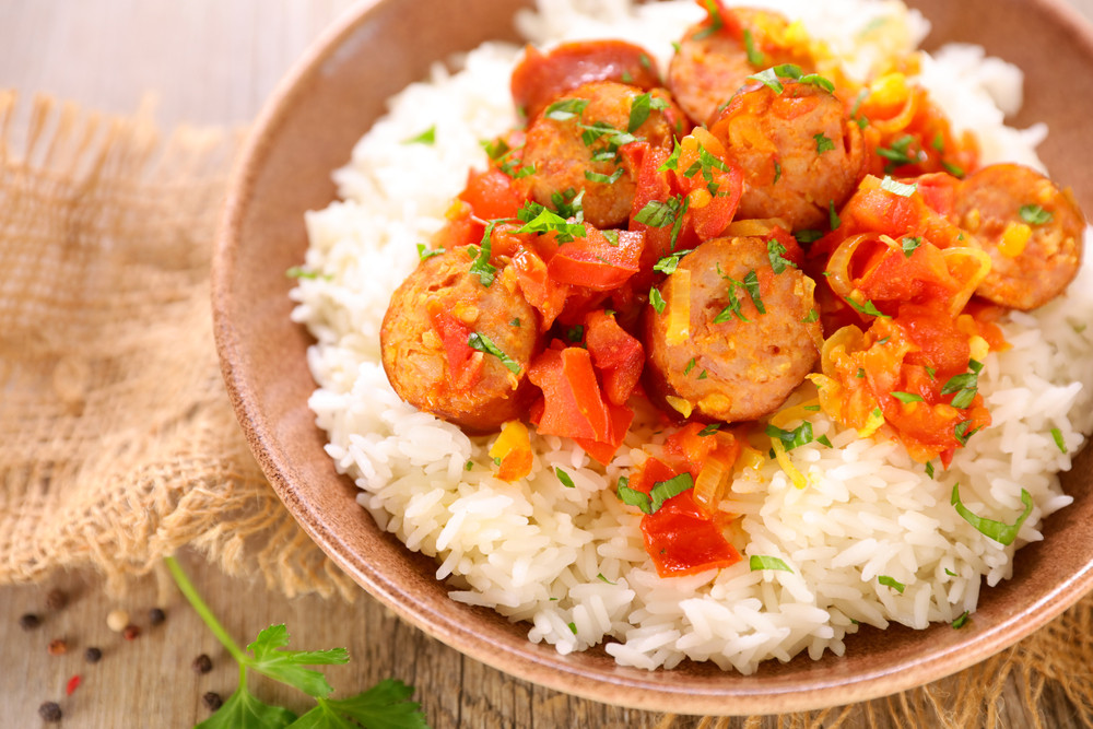 Comment faire un rougail saucisse léger ?