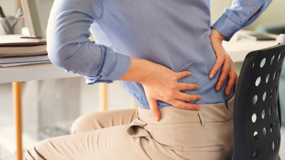 Lombalgie chronique : quels exercices pour avoir moins mal ?