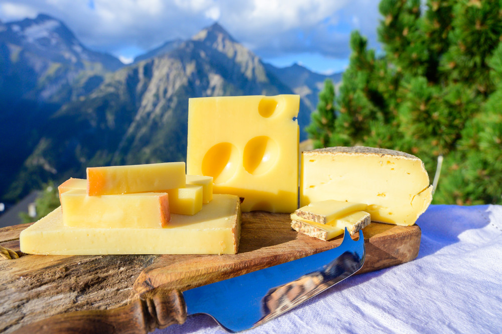 Quelle est la différence entre le gruyère et l'Emmental ?