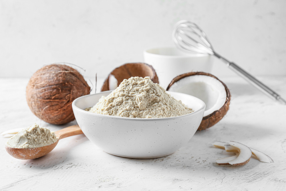 La farine de coco : bienfaits, calories et utilisation en cuisine