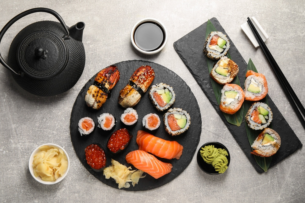 Quelle est la différence entre le sushi, le maki et le sashimi ?