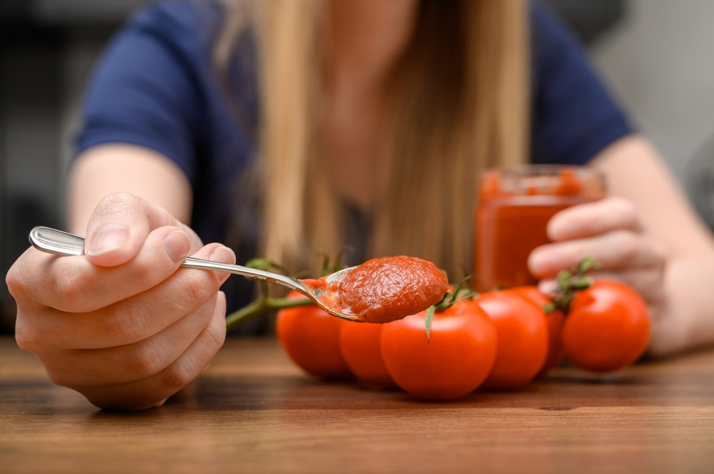 Le concentré de tomates est-il calorique ?