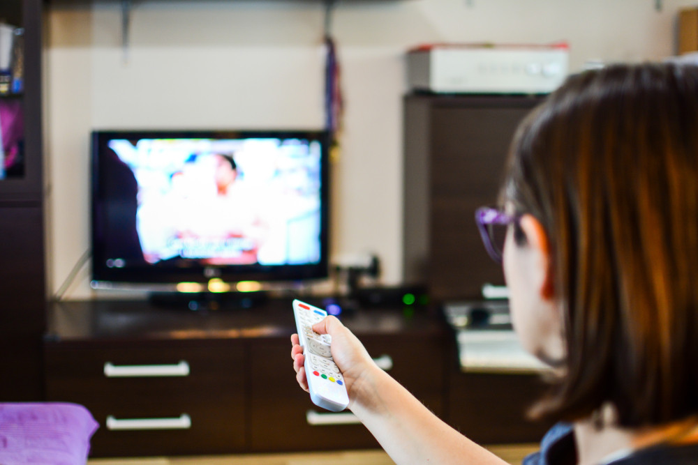 regarder la télévision