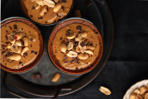 Mousse au chocolat au beurre de cacahuète