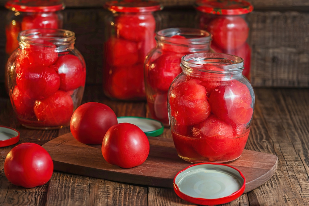Tomate pelée (conserve) : bienfaits, valeurs nutritionnelles et recettes