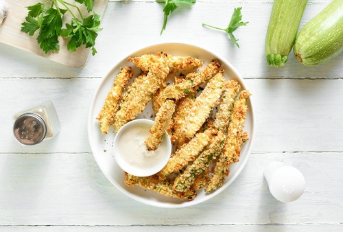 Recette de frites de courgette au Air Fryer