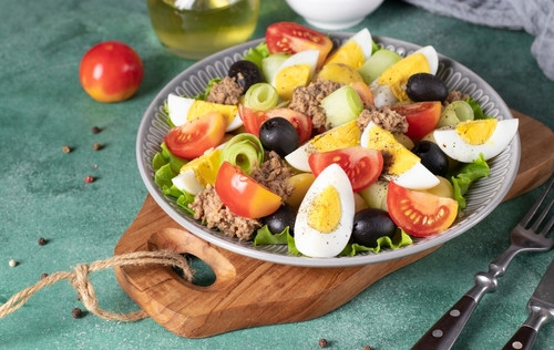10 salades régionales à découvrir absolument