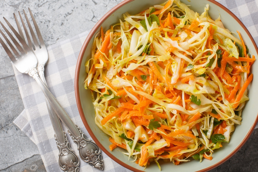 Le coleslaw est-il calorique ?
