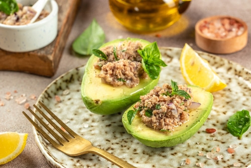 10 recettes d’entrées à l’avocat