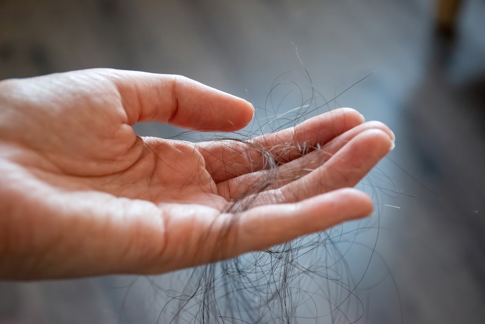 10 aliments qui affaiblissent vos cheveux