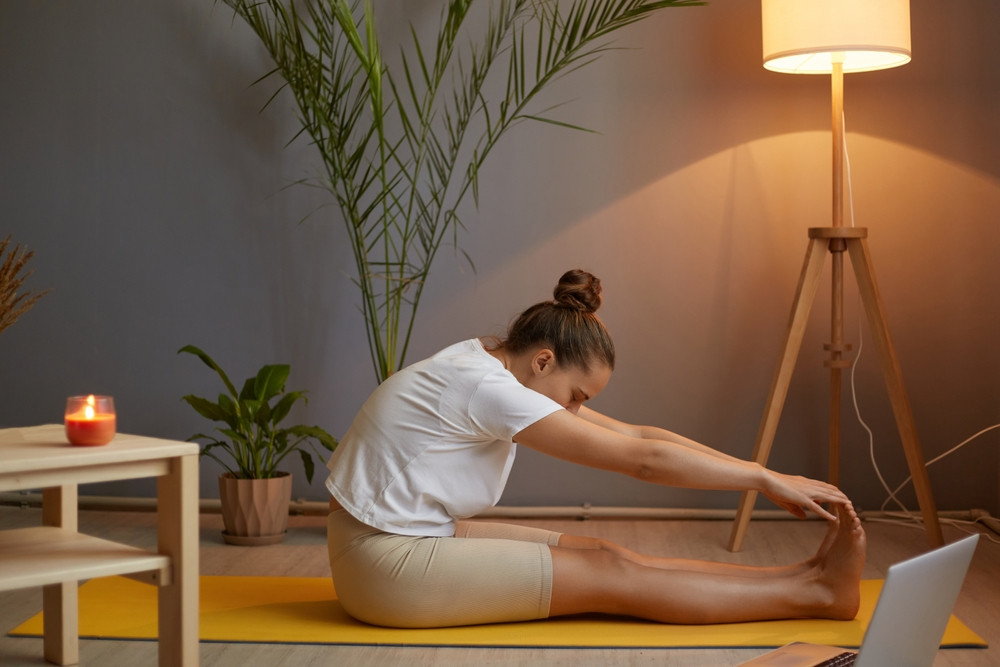 Pilates du soir : les bons étirements pour maigrir