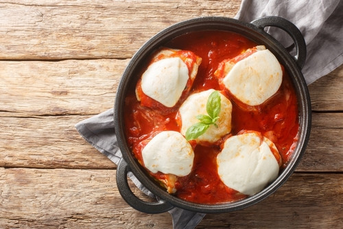 Découvrez la pizzaiola : la sauce italienne qui va enchanter vos plats
