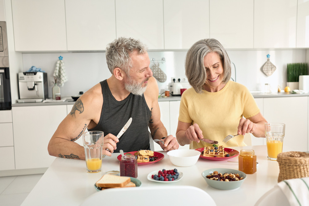 couple heureux 60 ans