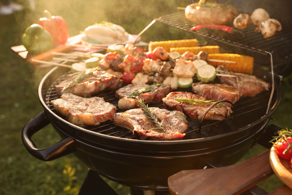 Que manger le soir après un barbecue copieux ?