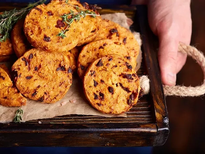 Cookies chorizo et parmesan : la recette salée qui change tout à l’apéro
