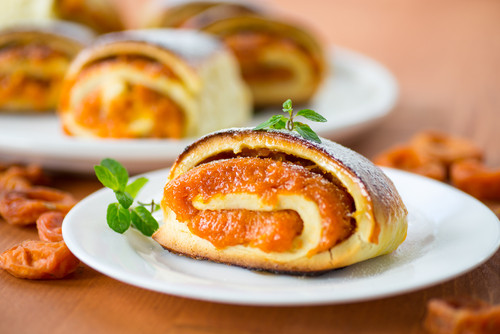 10 recettes gourmandes à la confiture d’abricot : du petit-déjeuner au dessert