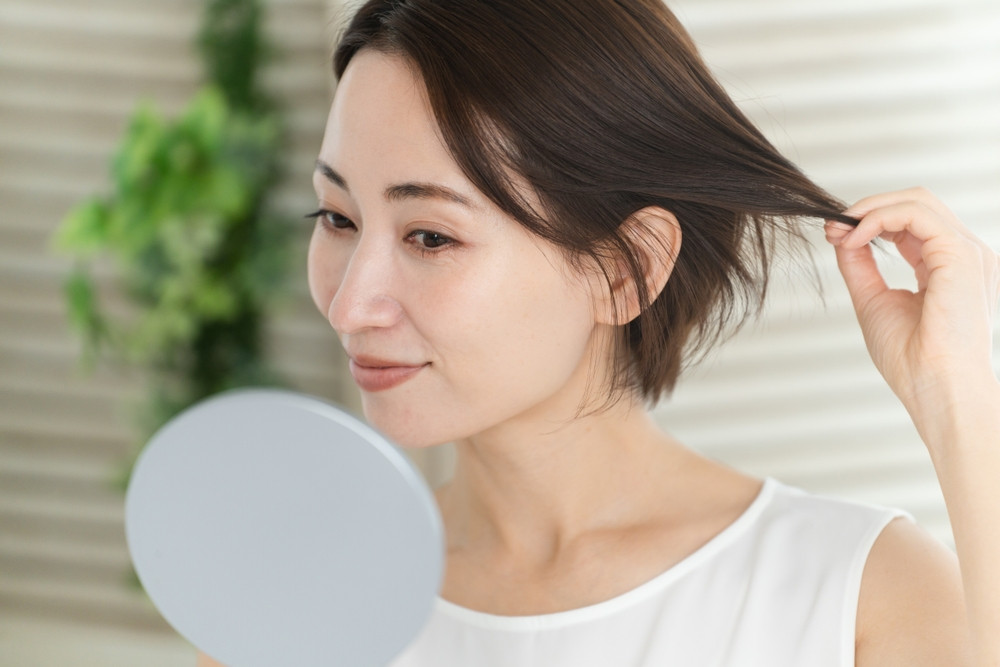 Coiffure : comment gérer la repousse de votre coupe courte ?