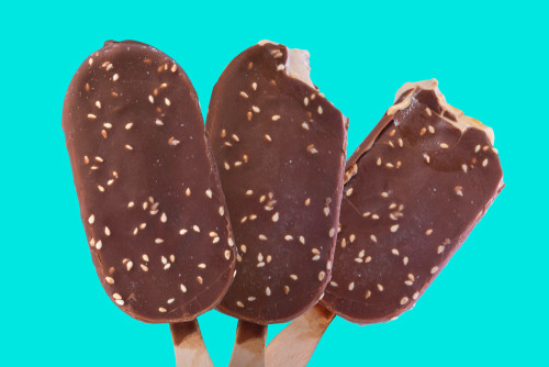 Alerte  : cette glace culte récolte un 0/100 sur Yuka — Ce qu’il faut savoir avant de craquer »