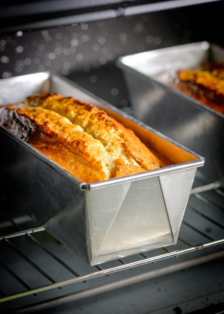 gâteau qui sort du four