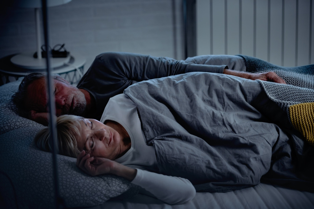 Insomnies en couple : comment expliquer les réveils synchronisés ?