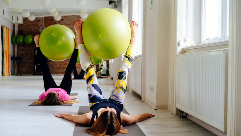 Pilates : 4 bienfaits et avantages pour le corps et l’esprit 