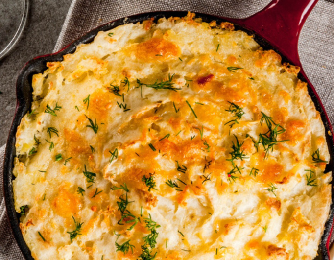 Recette de Gratin de panais et pommes de terre au parmesan⁣