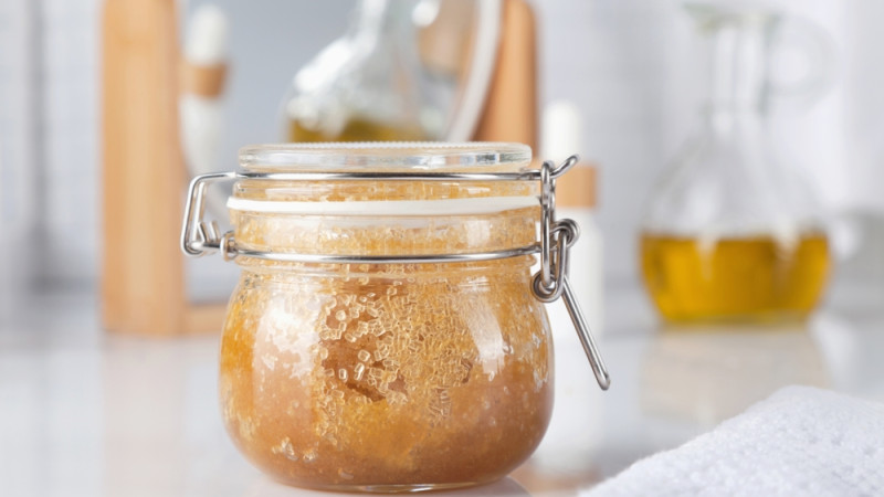 Comment nettoyer son corps avec du sucre ?