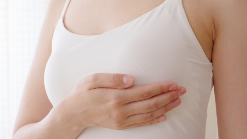 10 bonnes raisons d’aimer ses petits seins