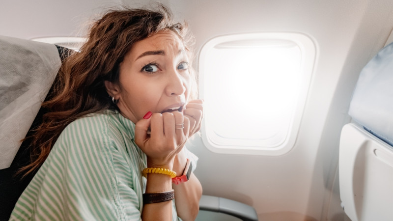 Comment surmonter l’aviophobie, la peur de l’avion ?