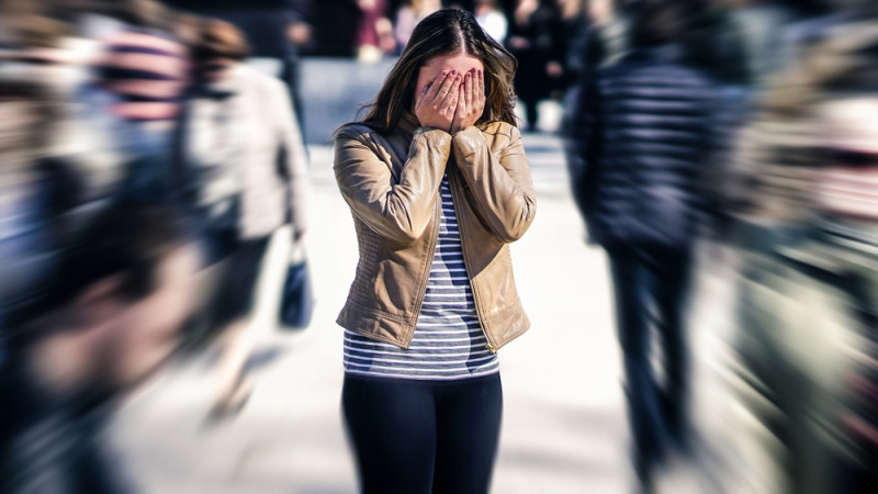 Comment surmonter l’agoraphobie, la peur des espaces publics ?