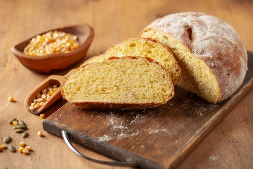 Recette de pain au maïs : un délice doré et réconfortant
