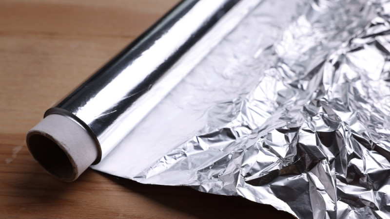 Par quoi remplacer le papier aluminium en cuisine ?
