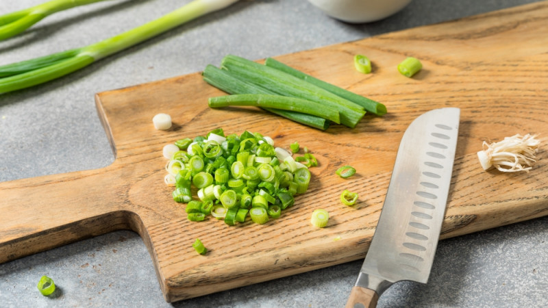 Avec quels aliments se marie le mieux la cébette ?