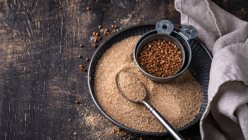 La farine de sarrasin : bienfaits, calories et utilisation en cuisine