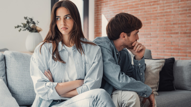 Comment réagir face à une personne qui boude ?