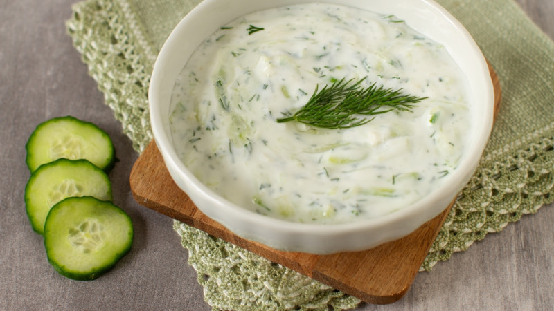 Quel yaourt choisir pour faire un tzatziki ?