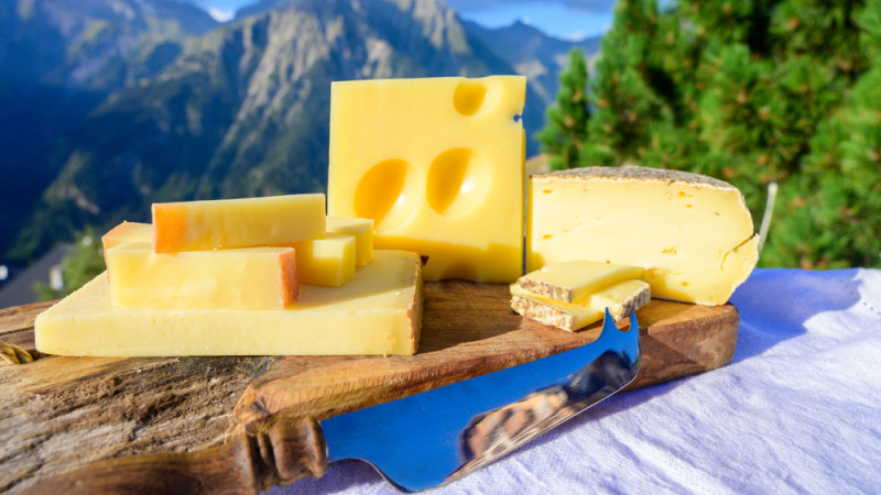 Quelle est la différence entre le gruyère et l'Emmental ?