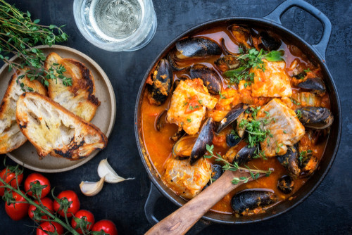 Recette de navarin de la mer : un plat savoureux à base de fruits de mer