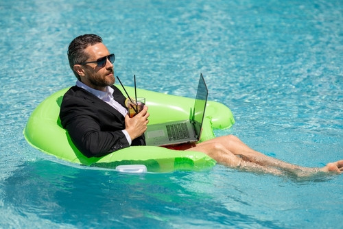 Le Quiet Vacationing : une tendance alarmante qui menace votre véritable repos