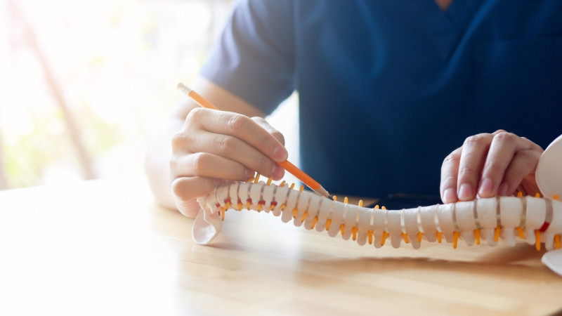 Quand faut-il aller chez le chiropracteur ?