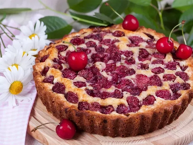 Recette de millard aux cerises : un dessert rustique et gourmand