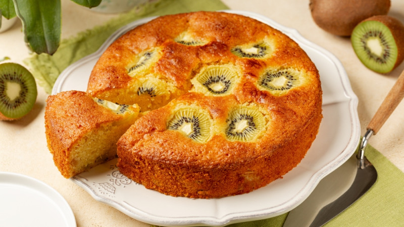 5 astuces pour que les fruits ne tombent pas au fond du gâteau