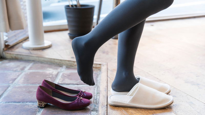enlever chaussures