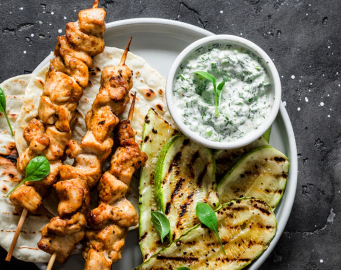 Recette de brochettes de poulet à la grecque