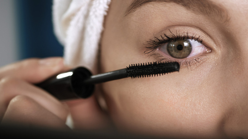 Comment bien choisir sa couleur de mascara ?